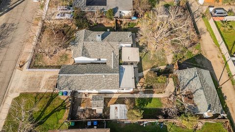 A home in Orange Cove