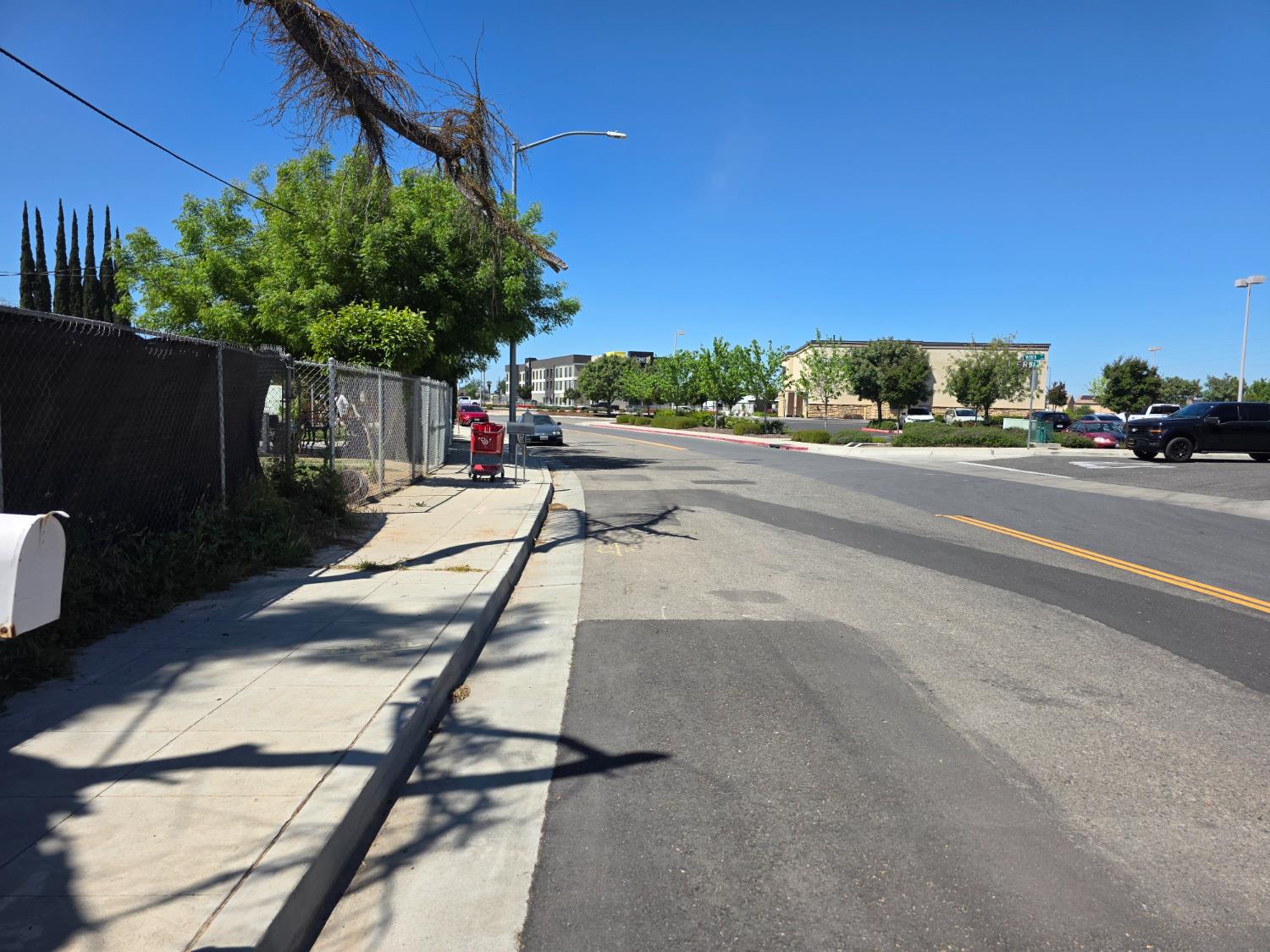 6749 N Weber Avenue - Photo 3