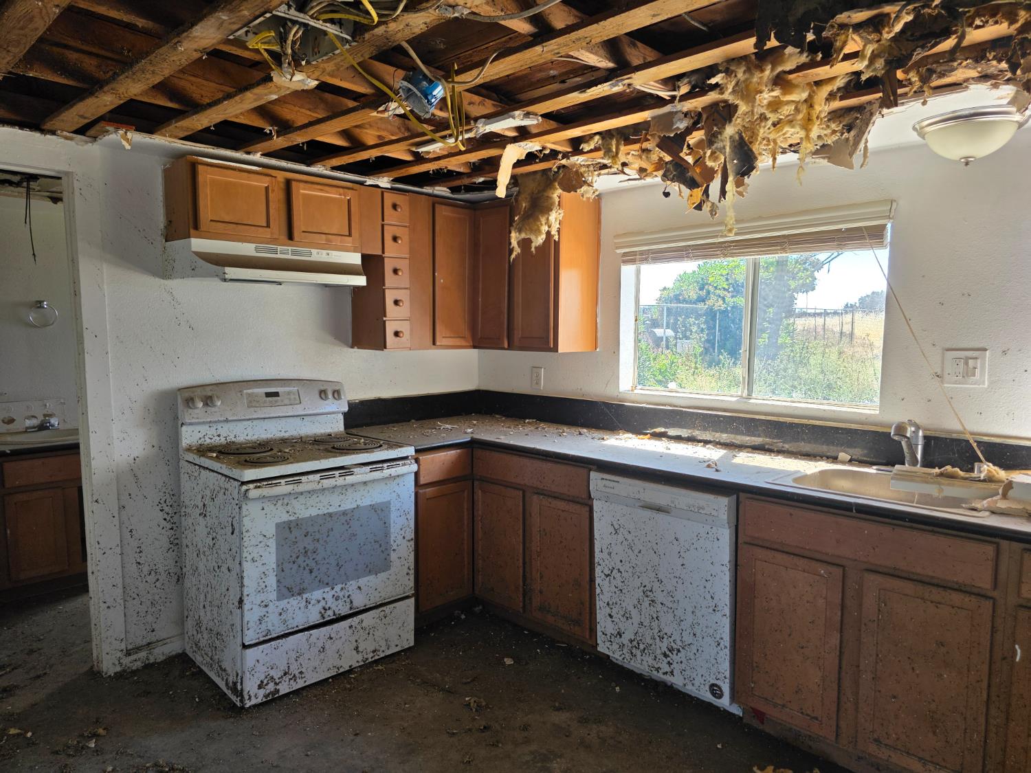 6749 N Weber Avenue - Photo 4