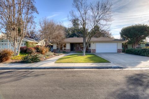 A home in Reedley