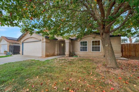 A home in Madera