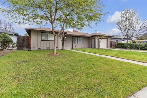 702 I Street, Parlier, CA 93648 - MLS#: 626862