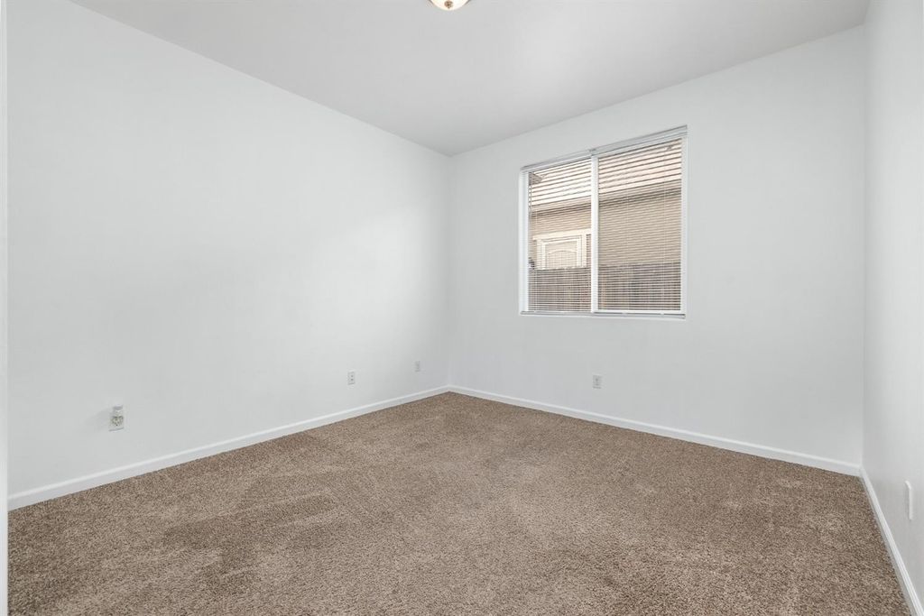 listing image 30