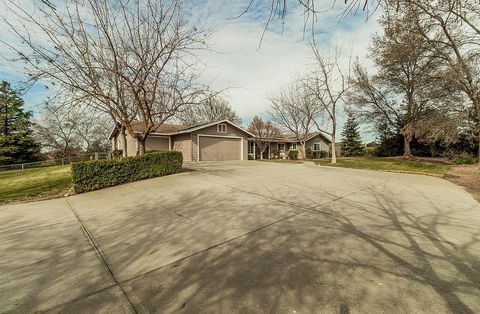 A home in Madera