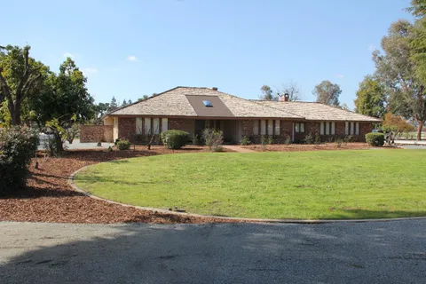 1945 N Armstrong Ave, Fresno, CA 93727 - MLS#: 626596