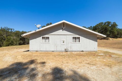 A home in Mariposa