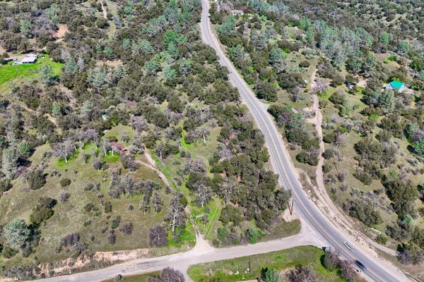 KNICKERBOCKER RD, AHWAHNEE, CA 93601 - Image 5ede67d33cf2a4b9dacff0fd9b41cb89/1176280035