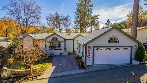 A home in Oakhurst