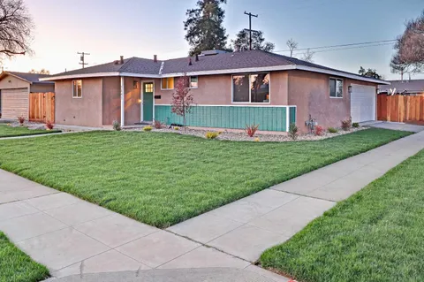 2843 E Willis Avenue, Fresno, CA 93726 - MLS#: 627089