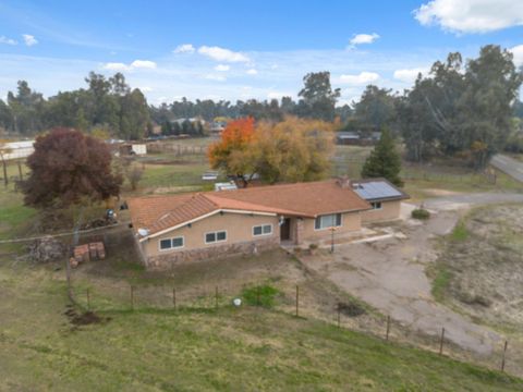 A home in Madera