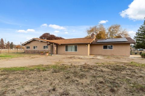 A home in Madera