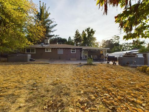 A home in Oakhurst