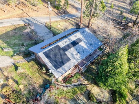 A home in North Fork