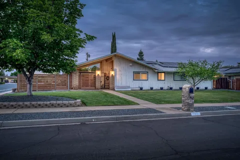 592 W Morris Avenue, Fresno, CA 93704 - MLS#: 628805