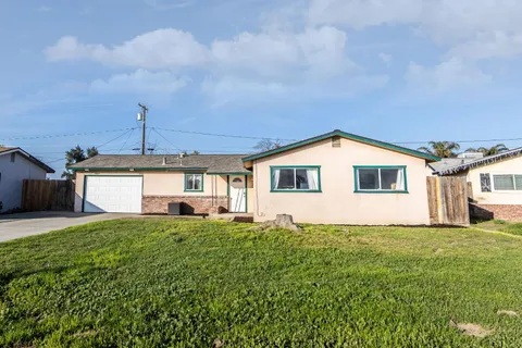 1008 E Elm Street, Hanford, CA 93230 - MLS#: 628312