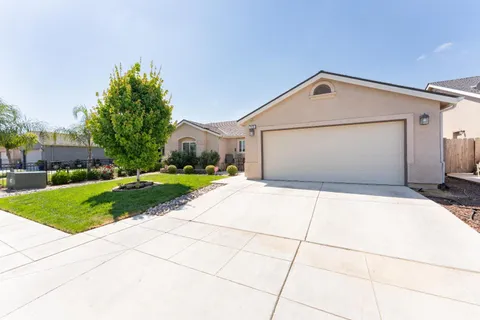 13375 Peach Street, Parlier, CA 93648 - MLS#: 629923