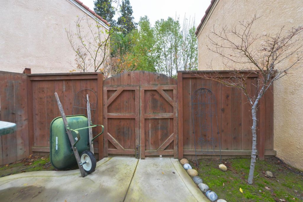 listing image 54