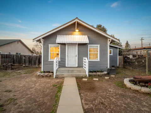 1735 5Th Street, Clovis, CA 93611 - MLS#: 626581