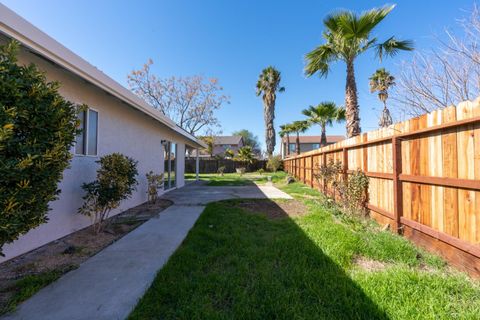 A home in Los Banos