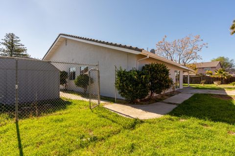 A home in Los Banos