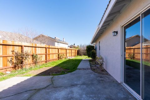 A home in Los Banos