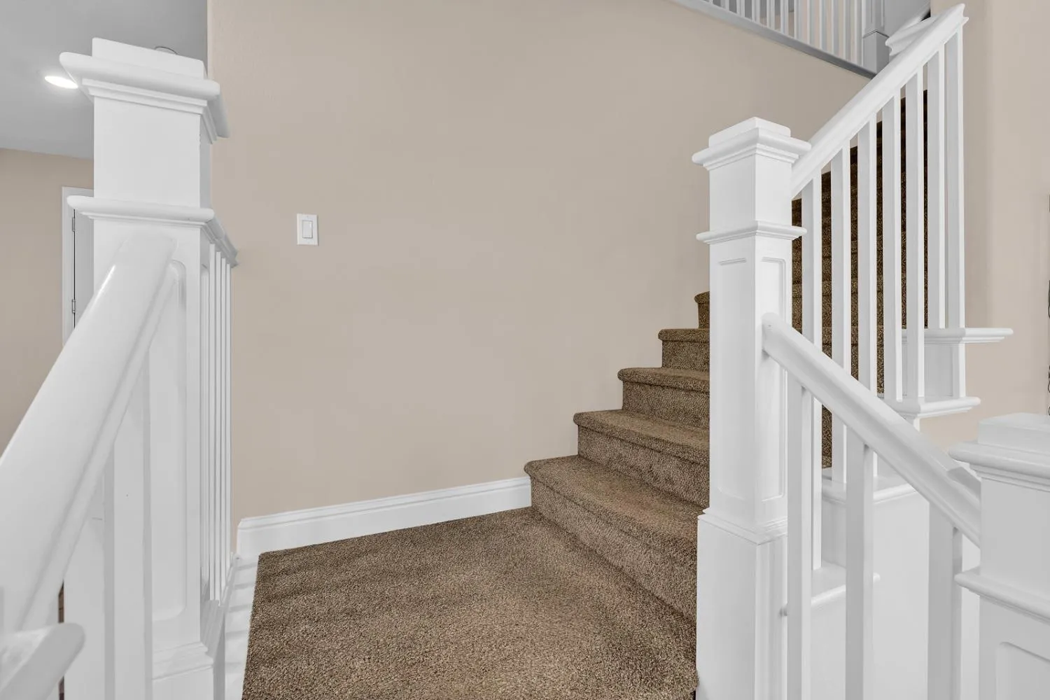 Fresno, California 93730, United States, 3 Bedrooms Bedrooms, ,3 BathroomsBathrooms,Residential,Active,36827