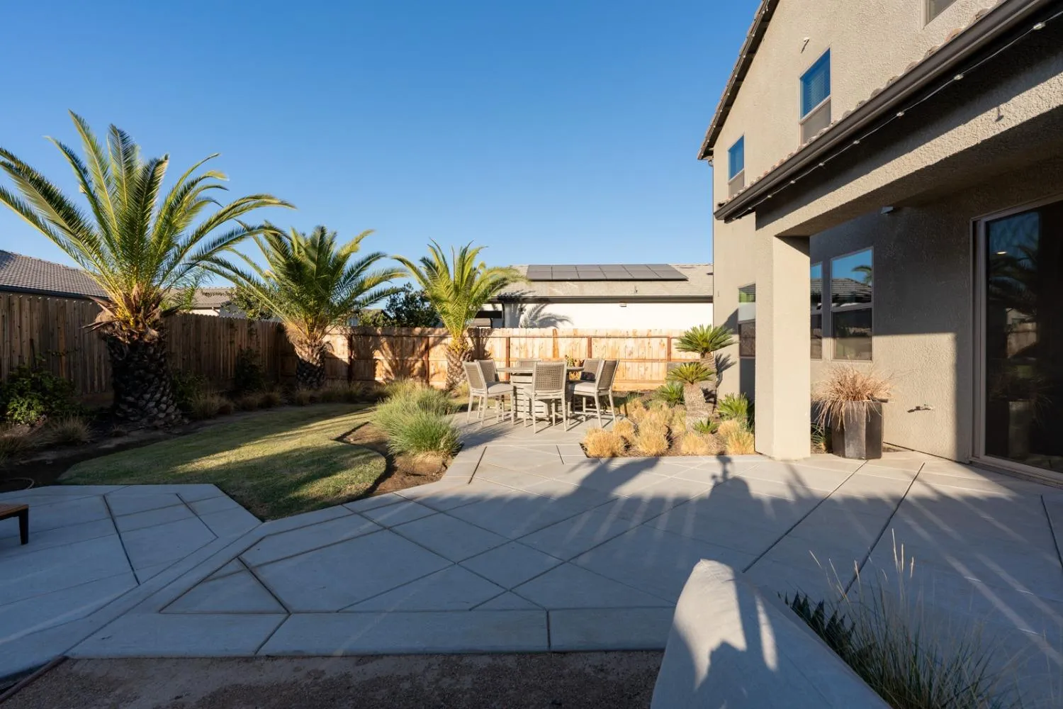 Fresno, California 93730, United States, 3 Bedrooms Bedrooms, ,3 BathroomsBathrooms,Residential,Active,36827