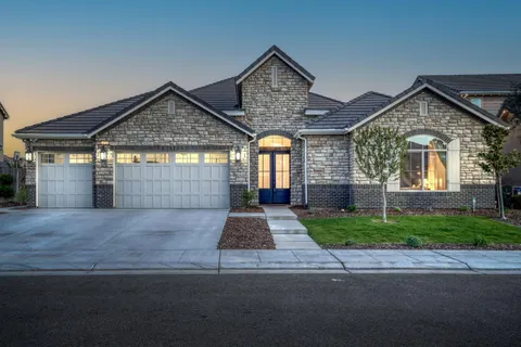678 Ponderosa Way W, Madera, CA 93636 - MLS#: 628306