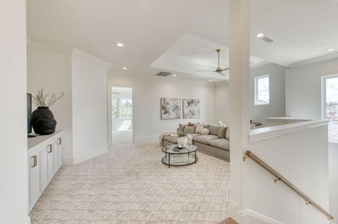 listing image 84