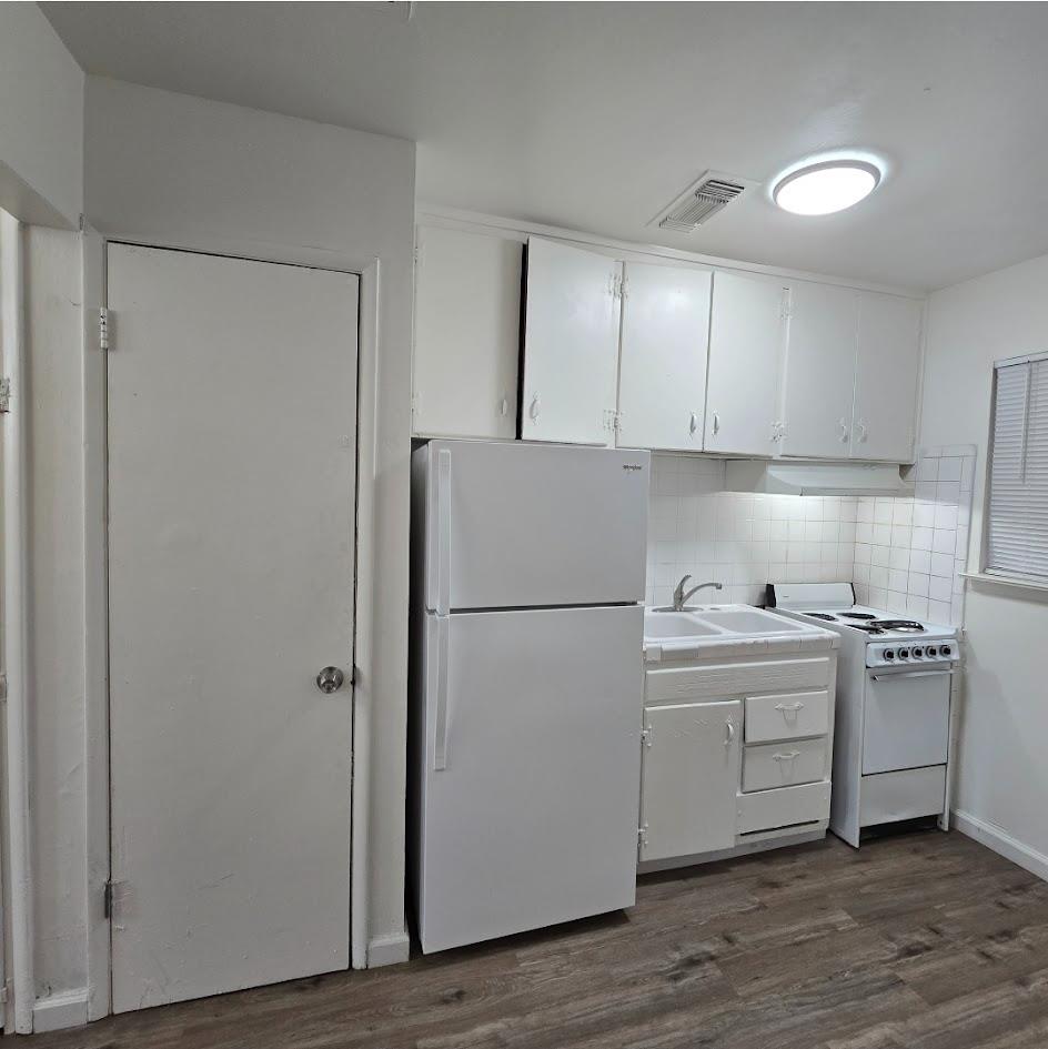 217 229 E Tuolumne Street - Photo 4