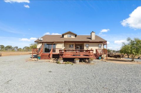 A home in Madera