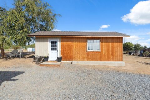 A home in Madera