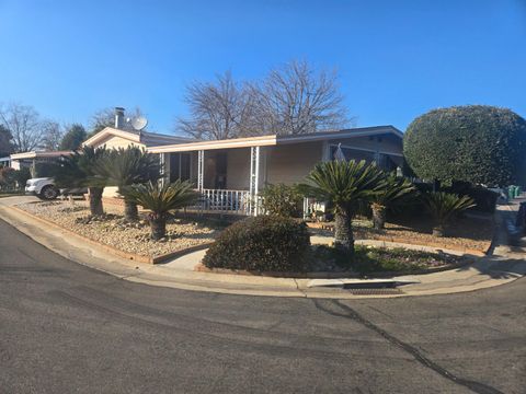 A home in Reedley