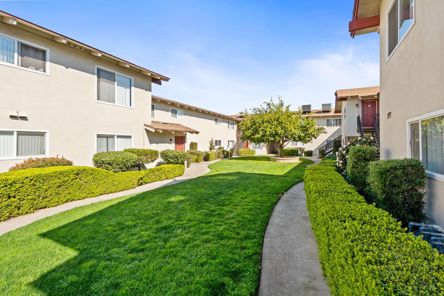 1985 N Winery Avenue