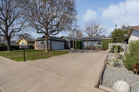 A home in Visalia