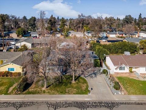 A home in Visalia