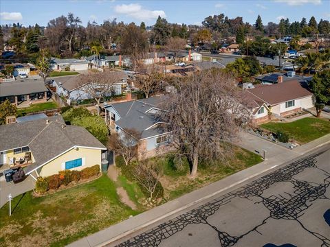 A home in Visalia