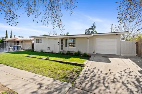 3224 N Lorna Avenue, Fresno, CA 93705 - MLS#: 627579