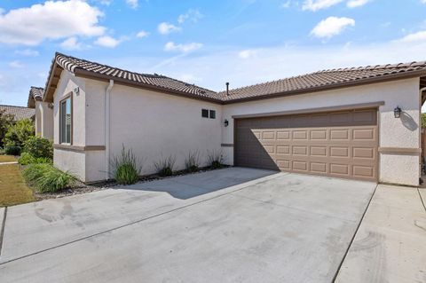 A home in Visalia