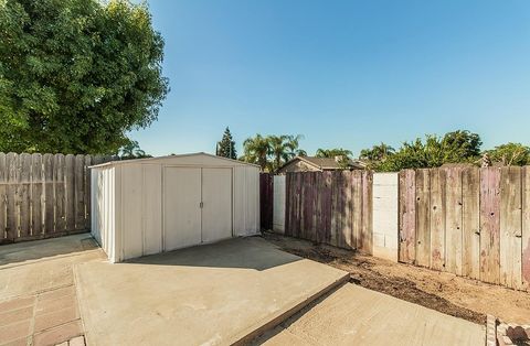 A home in Reedley