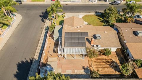 A home in Reedley