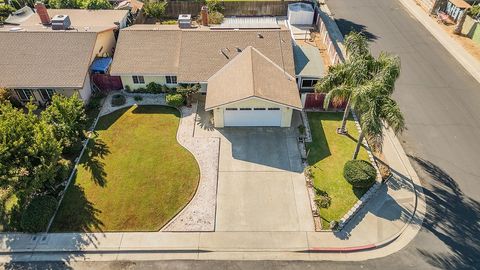 A home in Reedley