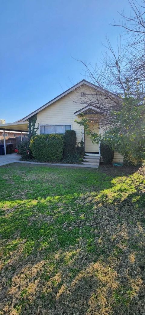 A home in Kingsburg