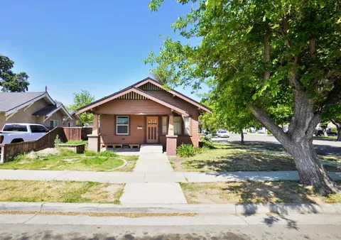 145 Martin Street, Lemoore, CA 93245 - MLS#: 630097