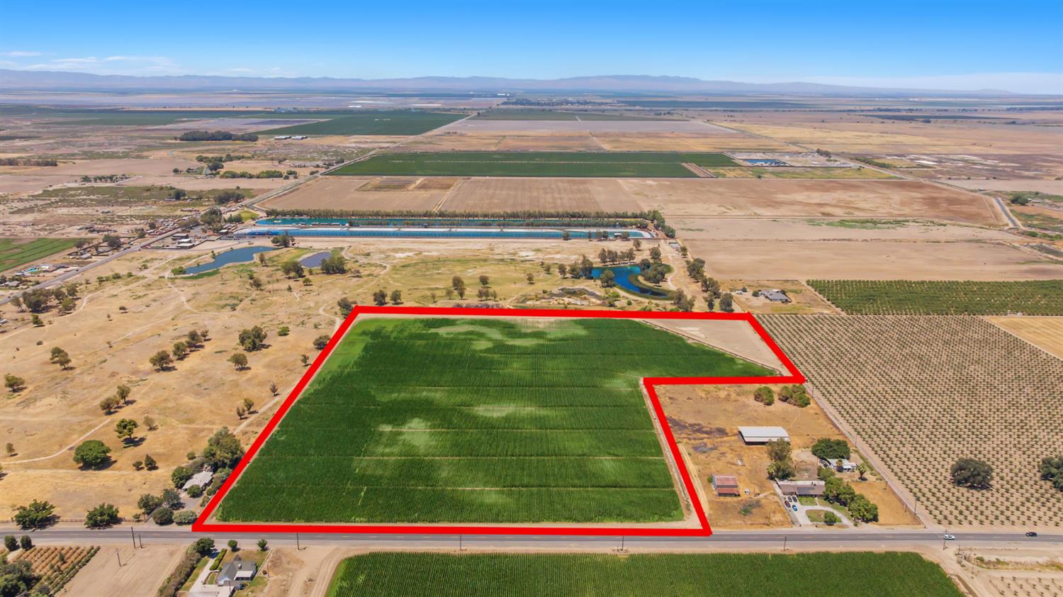 Photo 1 of 11 — 14550 18th Avenue, Lemoore, CA 93245