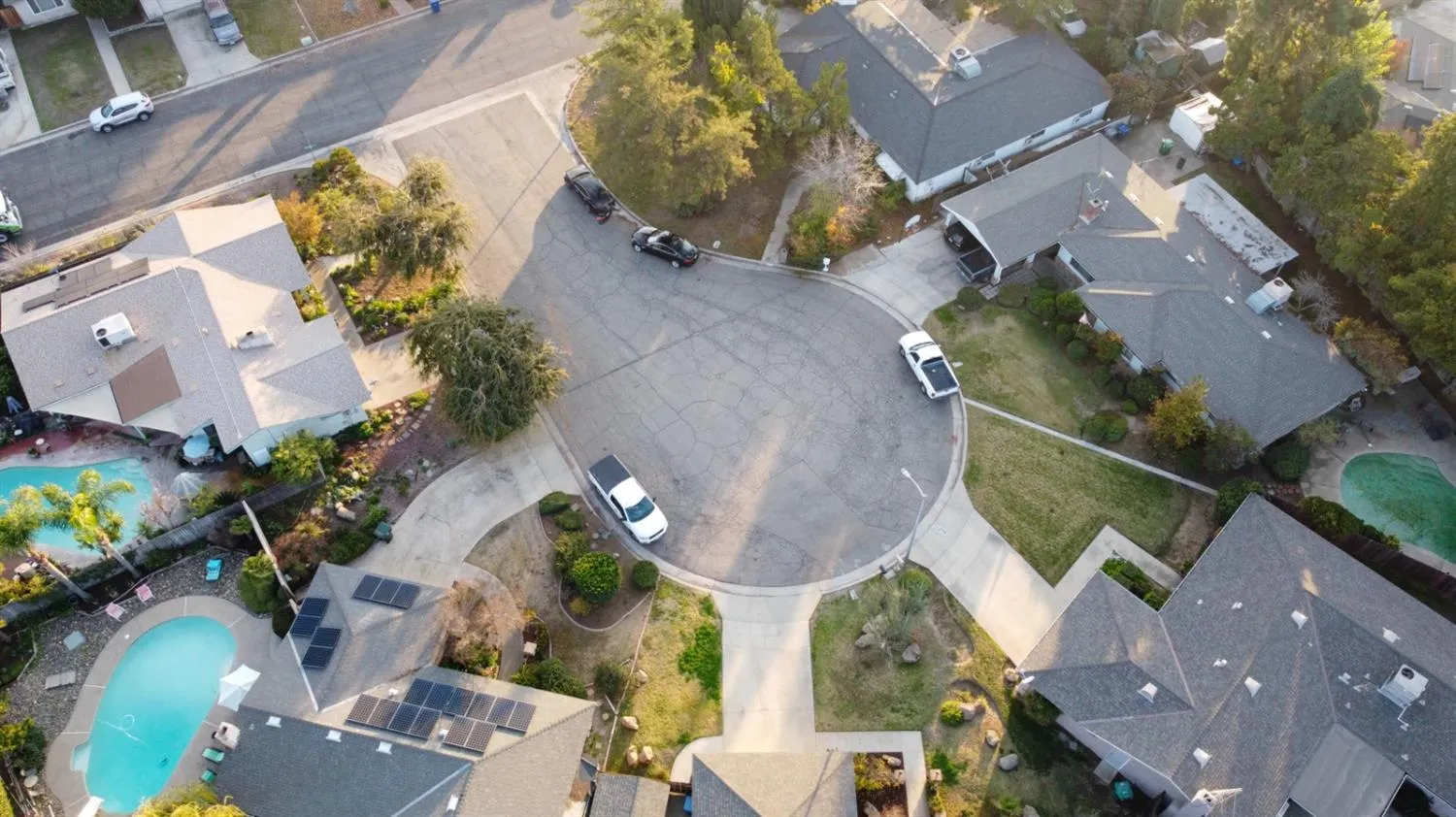 Madera, California 93637, United States, 3 Bedrooms Bedrooms, ,2 BathroomsBathrooms,Residential,Pending,28002