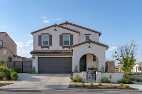 A home in Madera