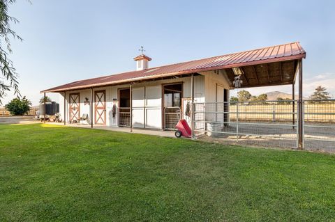 A home in Sanger