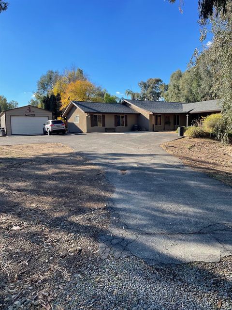 A home in Madera