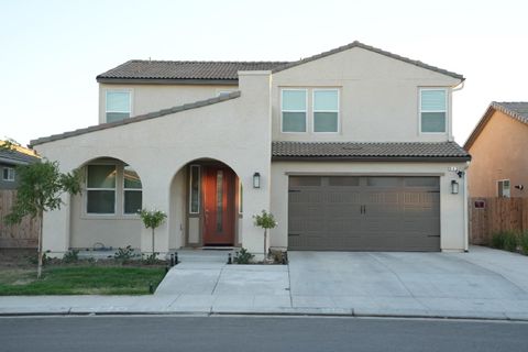 A home in Madera